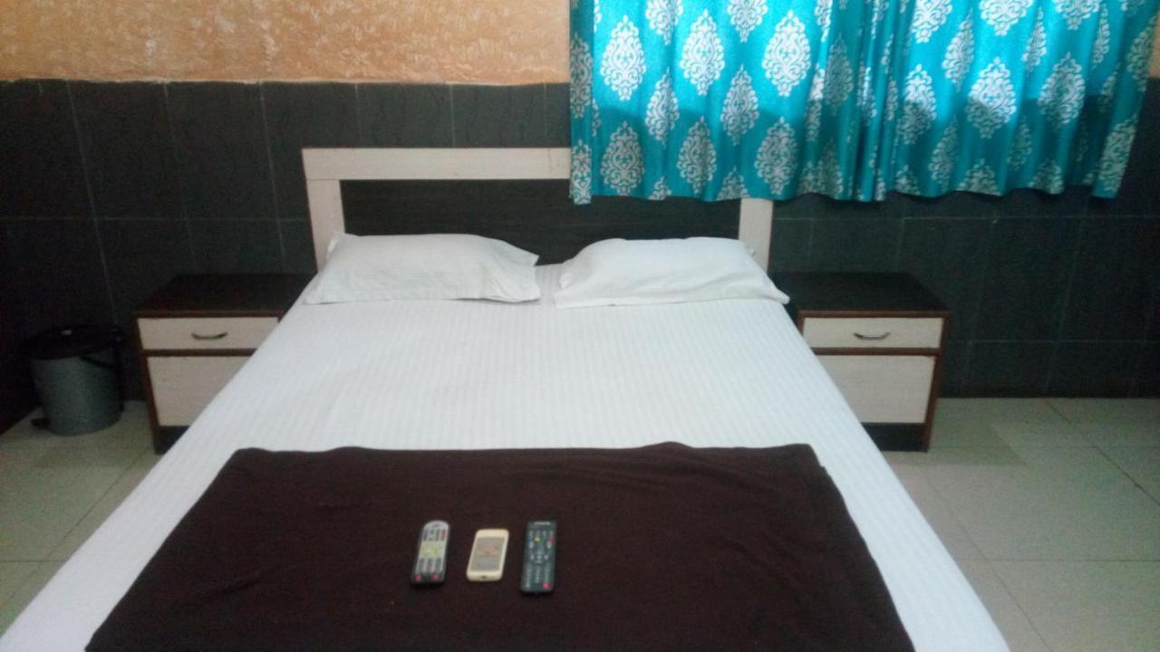 פאנבל Hotel Sarang Lodge מראה חיצוני תמונה