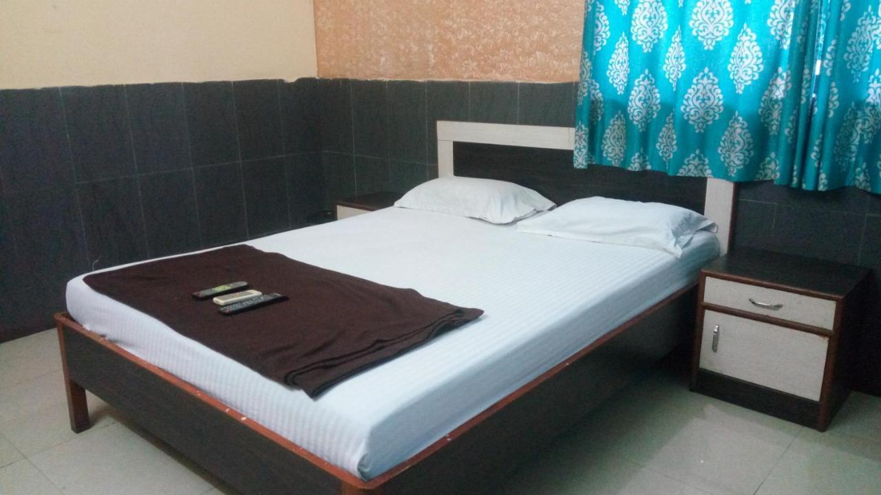 פאנבל Hotel Sarang Lodge מראה חיצוני תמונה